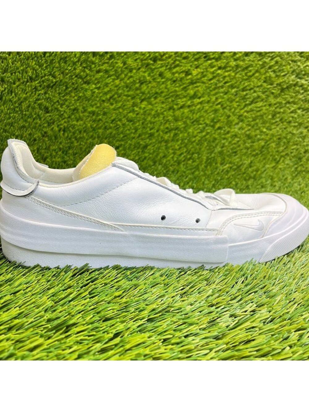 Nike Drop Type Lx Mens Size 10 White Athletic Leather Walking Shoes Sneakers